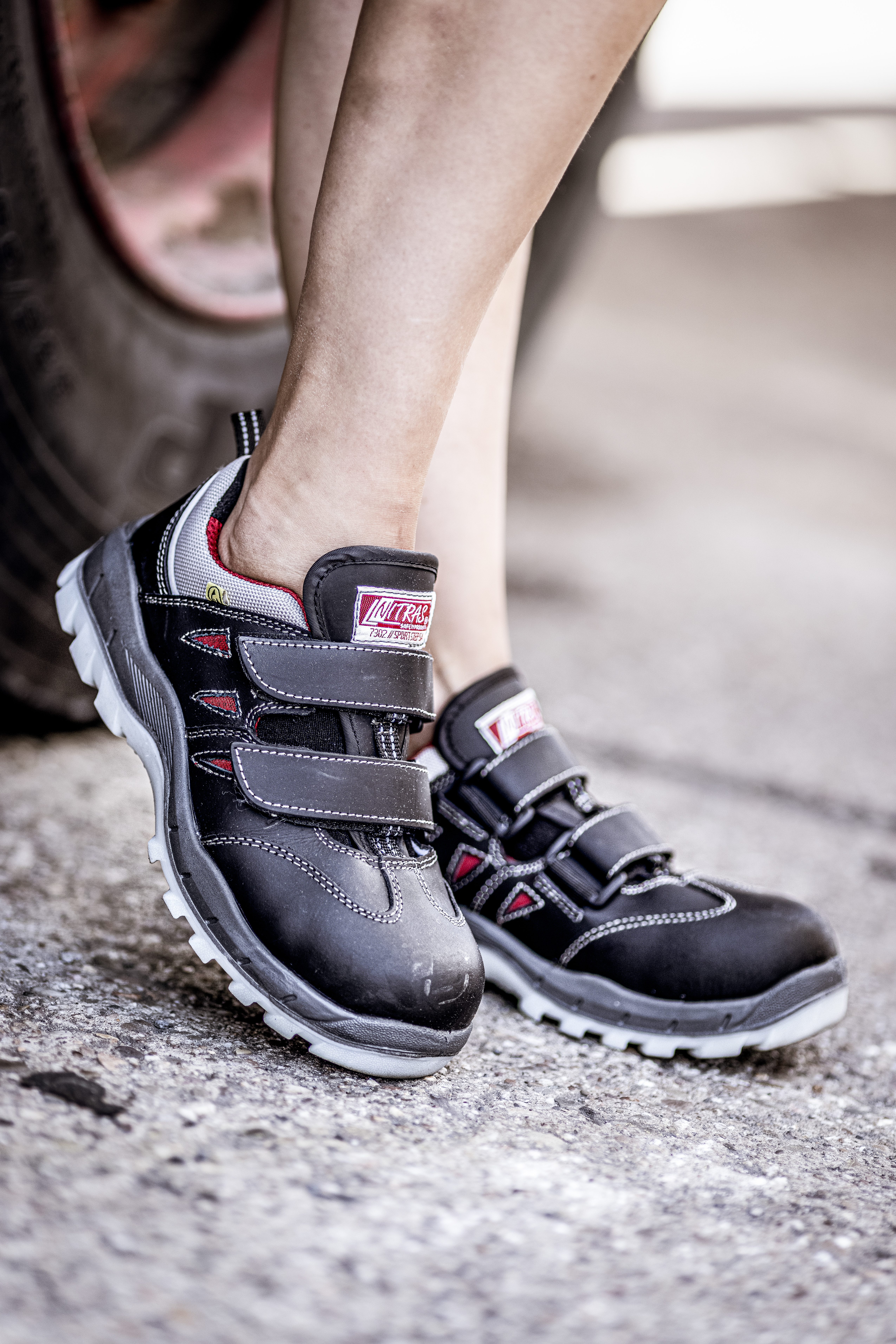 NITRAS SPORT STEP SA, S1P Sicherheitssandalen, schwarz, EN ISO 20345, EN 61340-4-3, DGUV Regel 112-191